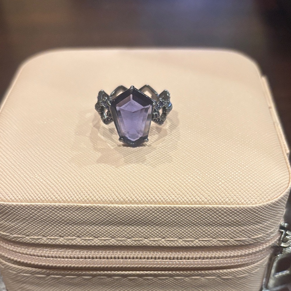 Sirens: Tanzanite on Hematite - Picture 2 of 4